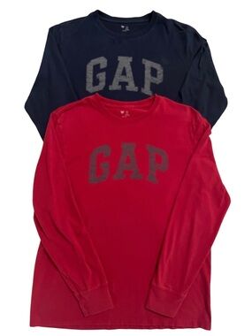 Bundle of 2 GAP Classic Logo
Long Sleeve T-Shirts - Red & Navy Blue - Size M